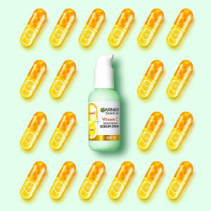 Garnier Skinactive Vitamina C Crema Sérum Spf25 50Ml
