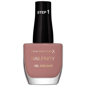 Max Factor Nailfinity...