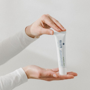 Rilastil Acnestil Attiva Crema Antiimperfecciones, 40 Ml