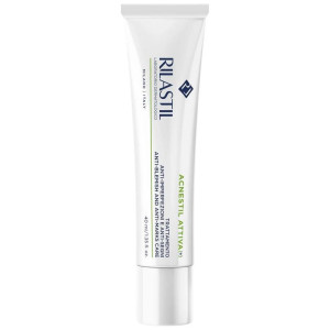Acnestil Attiva+ Crema...