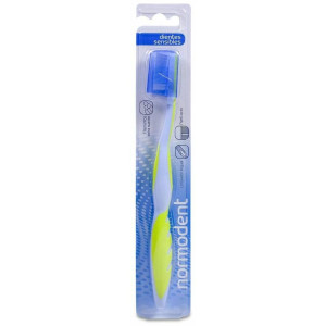 Normodent Cepillo Dental...