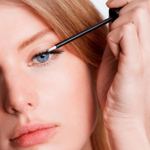 M2 Beauté Eyelash Awakening...