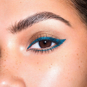 Revlon Colorstay Eyeliner Color 205 Sappihire Blue 0.3G