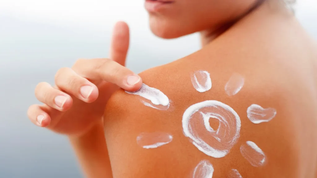 Protección solar en verano: cómo elegir el fotoprotector ideal para tu piel